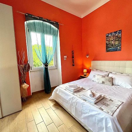 Ca Del Vins - Studio Flat In La Spezia Exterior photo