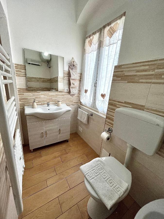 Ca Del Vins - Studio Flat In La Spezia Exterior photo