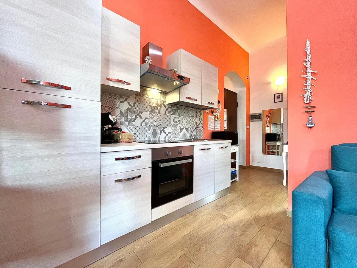 Ca Del Vins - Studio Flat In La Spezia Exterior photo